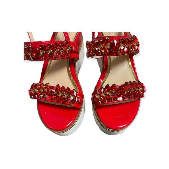 New with out tags- Primadonna Collection Vera Pelle Platform Sandals - Picture 4 of 7